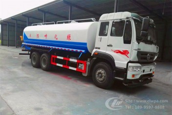 重汽斯太尔后双桥洒水车（18-22方）